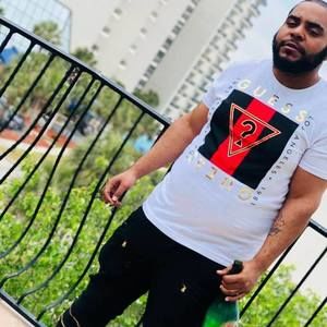 Meet your Posher, Cee